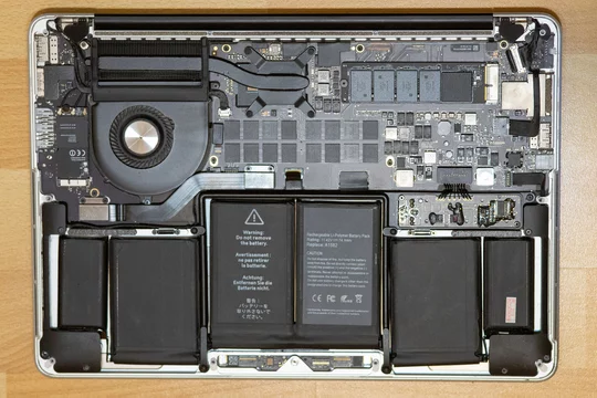 Замена оперативной памяти на MacBook в Самаре