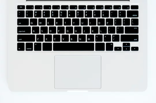 Замена клавиатуры на MacBook в Самаре