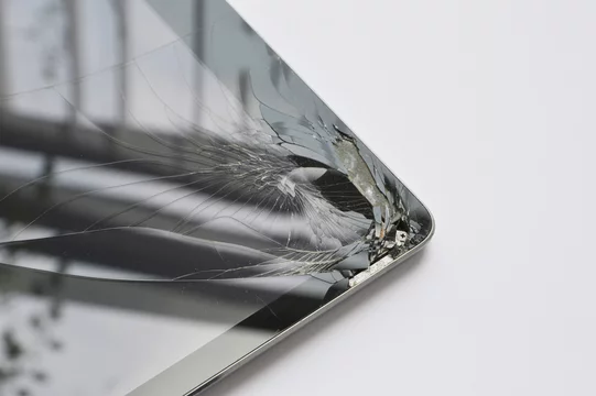Замена стекла на iPad в Самаре