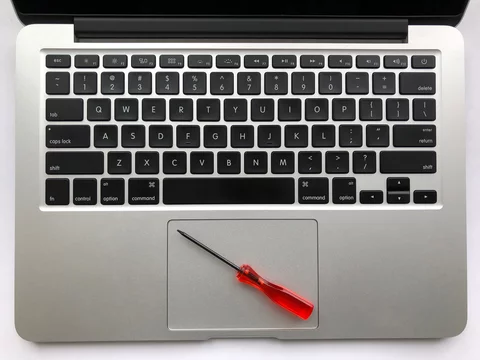 Замена тачпада на MacBook в Самаре